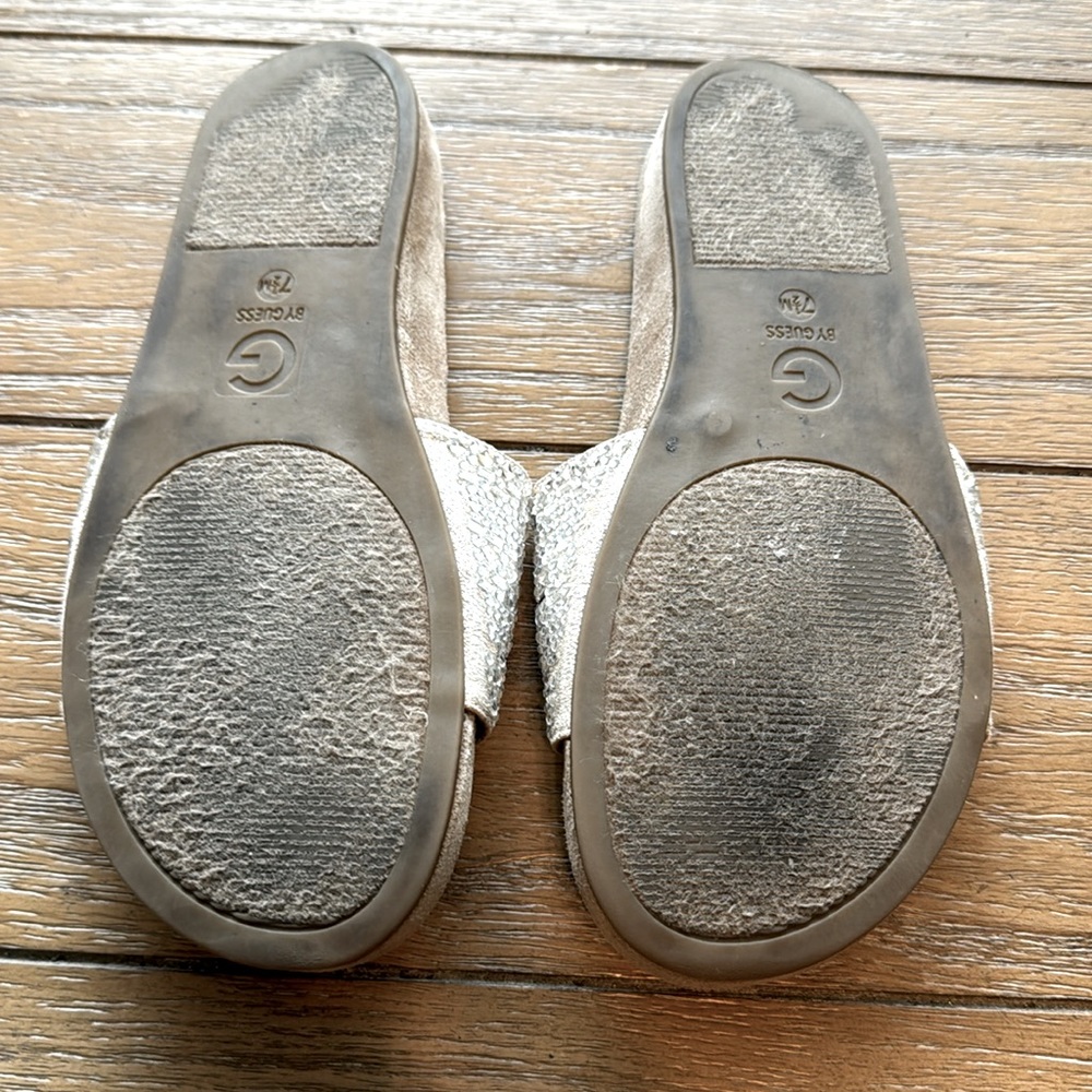 Guess Rhinestone Slides - Picture 4 of 5